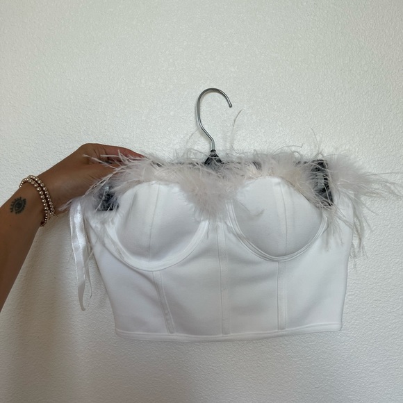 Superdown Romana Bustier Top Crop Bridal white feather top Small - Picture 3 of 5